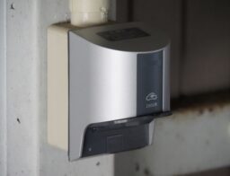 電気自動車の充電器設置工事｜200V