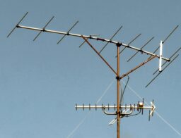 修理完了後のテレビアンテナ｜安定した電波受信を確認